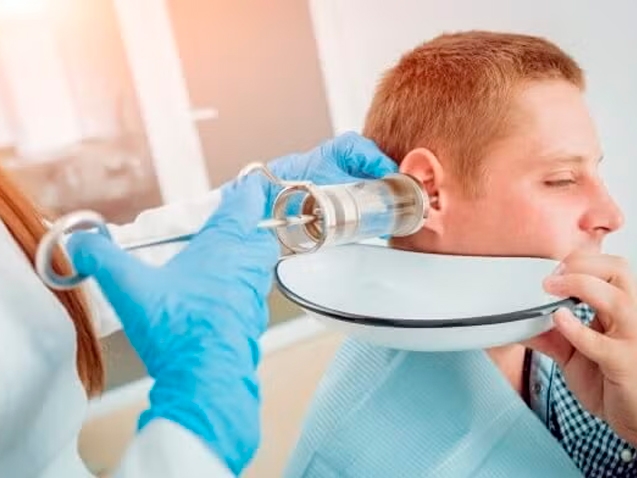 lavado-de-oidos-a-domicilio